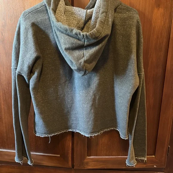 Fanatics Heather Gray Hoodie - Picture 4 of 5